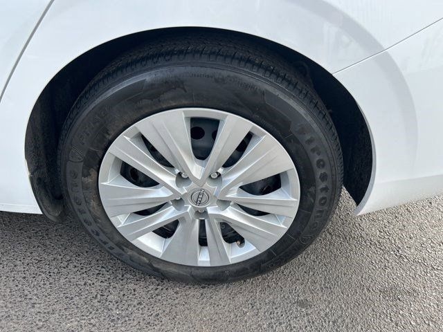 Nissan Sentra S 2024