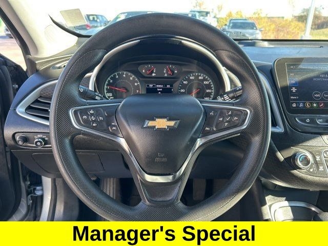 Chevrolet Malibu  2023