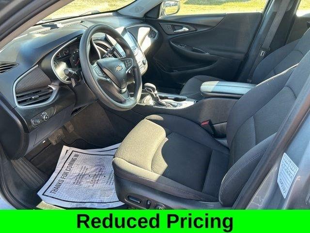 Chevrolet Malibu  2023