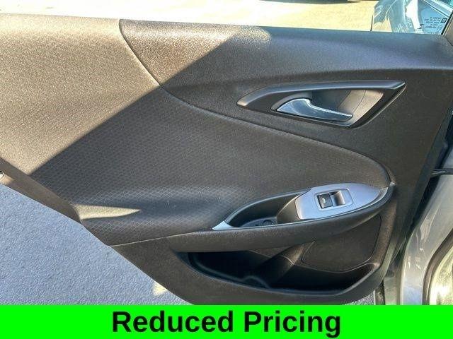 Chevrolet Malibu  2023