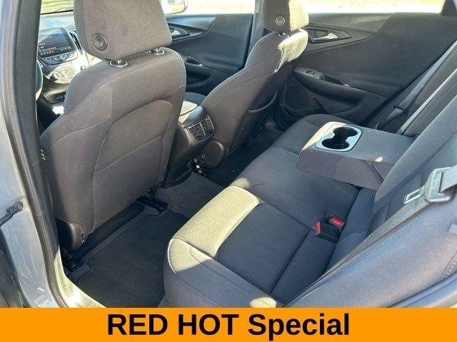 Chevrolet Malibu  2023