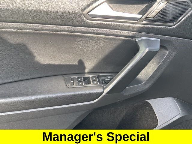 Volkswagen Tiguan  2021