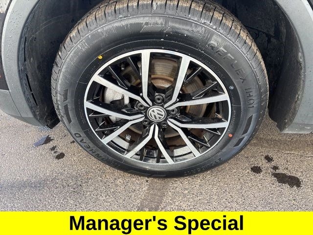 Volkswagen Tiguan  2021