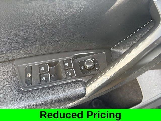 Volkswagen Tiguan  2021