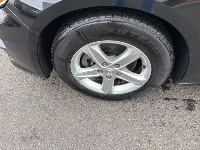 Chevrolet Malibu  2023