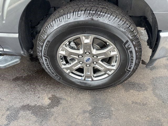 Ford F-150 XLT SuperCrew 4WD 2023