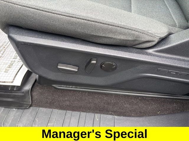 Ford F-150 XLT SuperCrew 4WD 2023