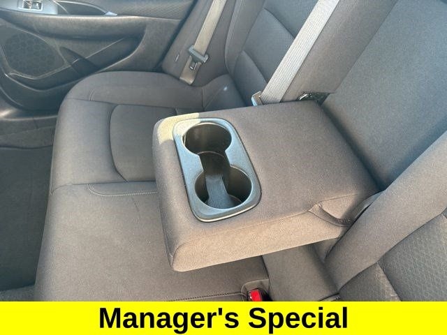 Chevrolet Malibu  2023