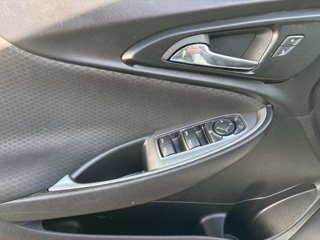 Chevrolet Malibu  2023