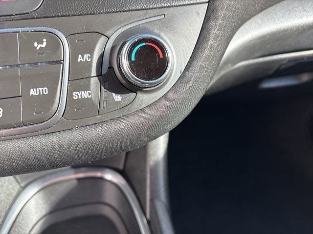 Chevrolet Malibu  2023