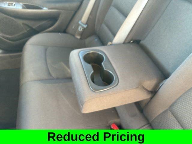 Chevrolet Malibu  2023