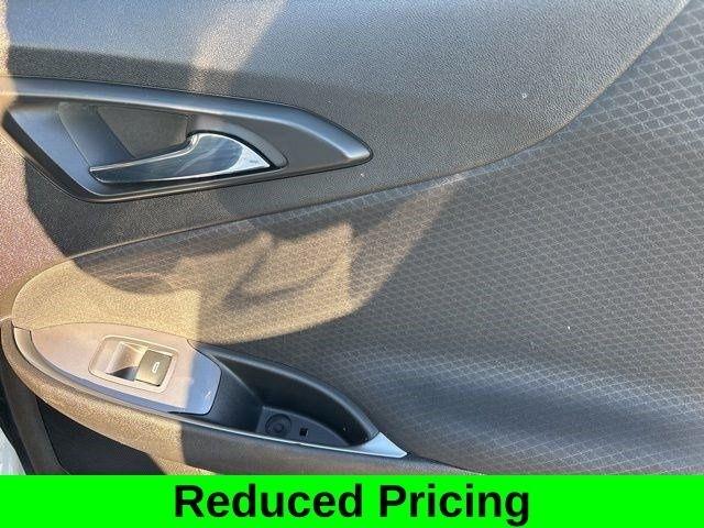 Chevrolet Malibu  2023