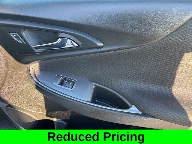 Chevrolet Malibu  2023