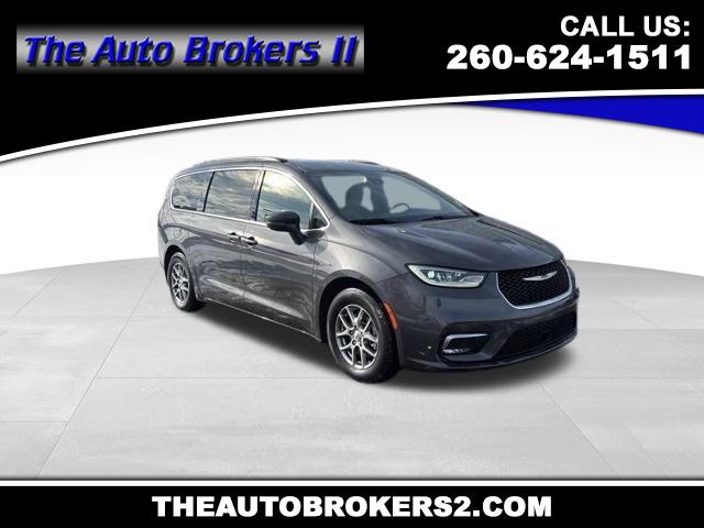 2022 Chrysler Pacifica Touring