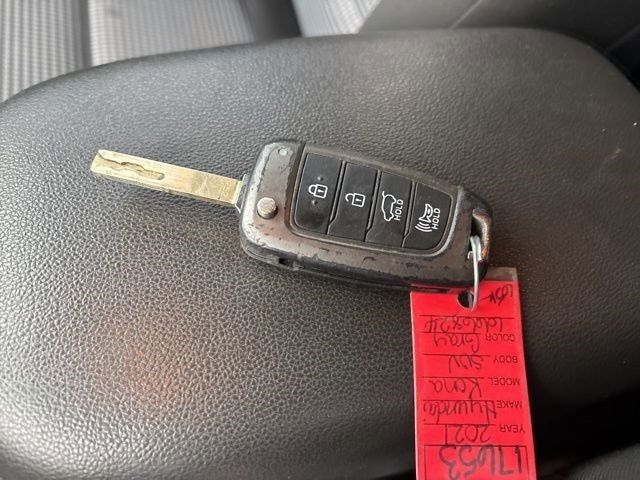 Hyundai Kona SE 2021