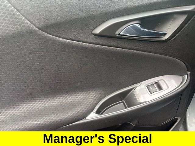 Chevrolet Malibu  2023