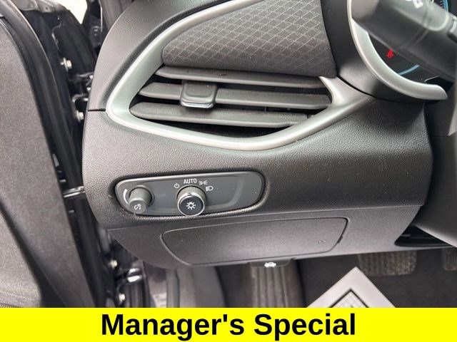 Chevrolet Malibu  2023