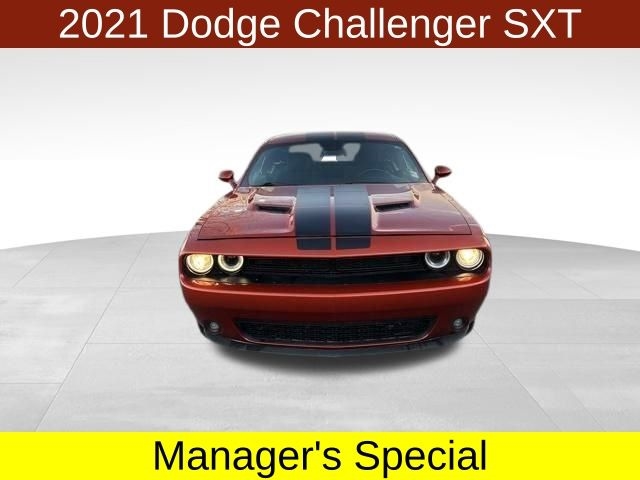 Dodge Challenger SXT 2021
