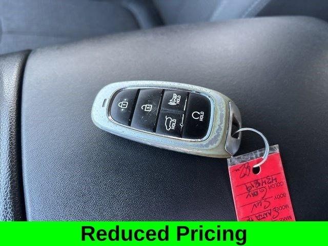 Hyundai Santa Fe XRT 2022