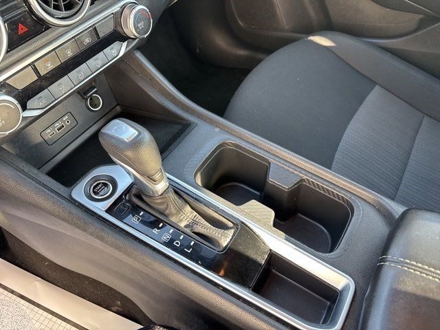 Nissan Sentra SV 2023