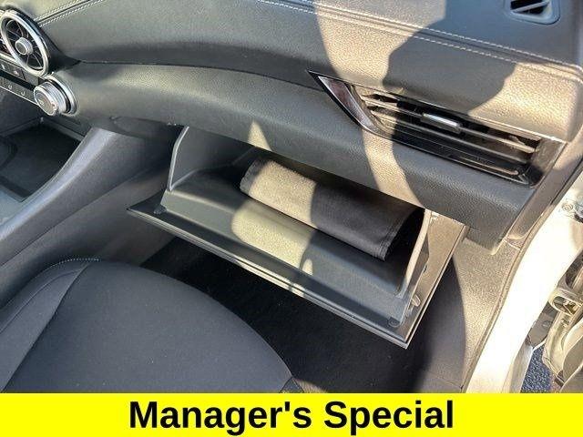 Nissan Sentra SV 2023