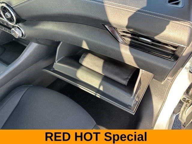 Nissan Sentra SV 2023