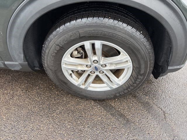 Ford Explorer XLT 4WD 2022