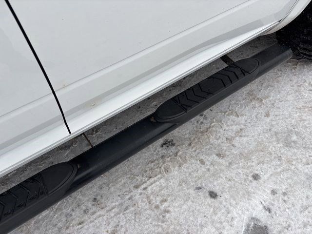 RAM 1500 SLT Crew Cab 4WD 2017