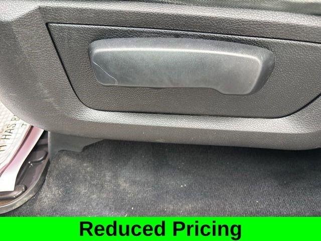 RAM 1500 SLT Crew Cab 4WD 2017