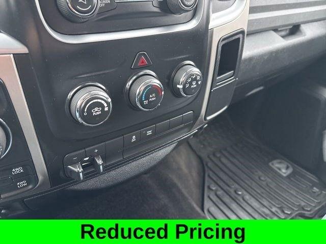 RAM 1500 SLT Crew Cab 4WD 2017