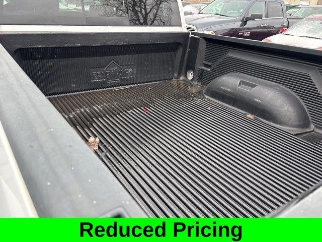 RAM 1500 SLT Crew Cab 4WD 2017