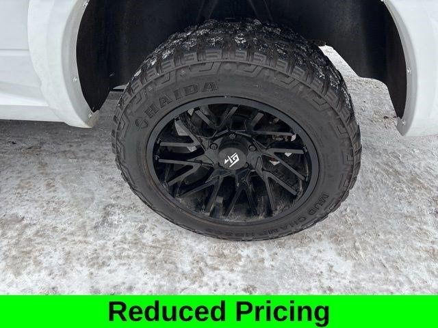 RAM 1500 SLT Crew Cab 4WD 2017