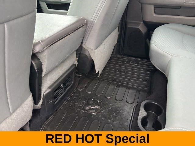 RAM 1500 SLT Crew Cab 4WD 2017