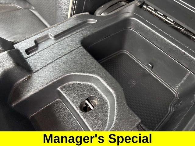 RAM 1500 Laramie Crew Cab 4WD 2020