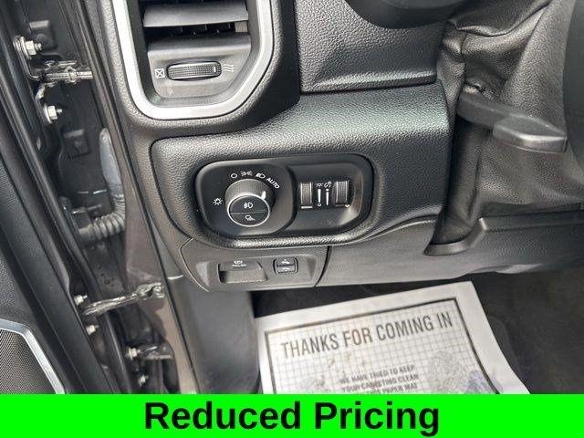 RAM 1500 Laramie Crew Cab 4WD 2020