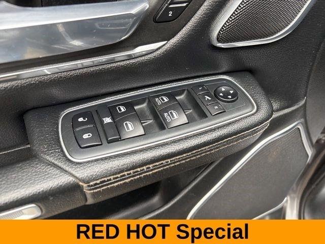 RAM 1500 Laramie Crew Cab 4WD 2020