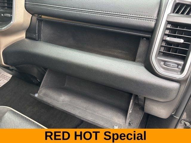 RAM 1500 Laramie Crew Cab 4WD 2020