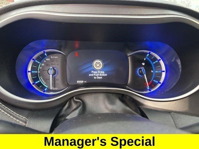 Chrysler Pacifica Hybrid Touring L 2022