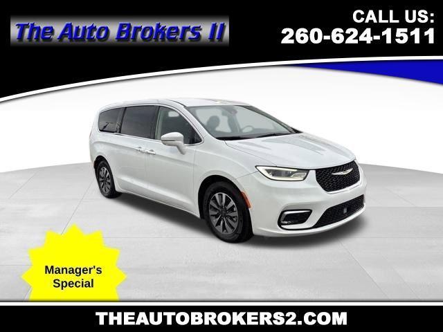 Chrysler Pacifica Hybrid Touring L 2022