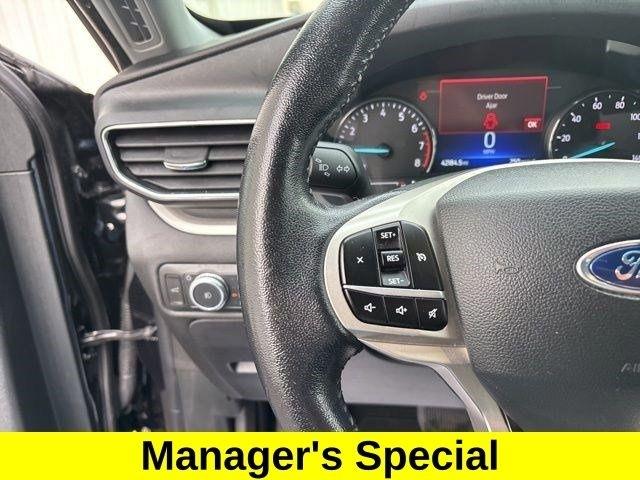 Ford Explorer XLT 2022