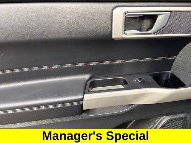 Ford Explorer XLT 2022