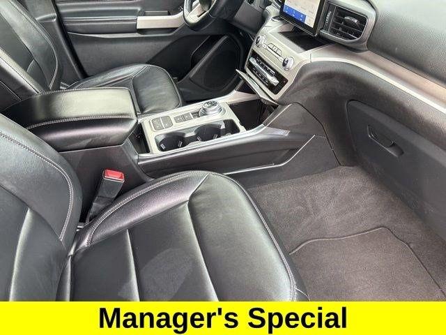 Ford Explorer XLT 2022