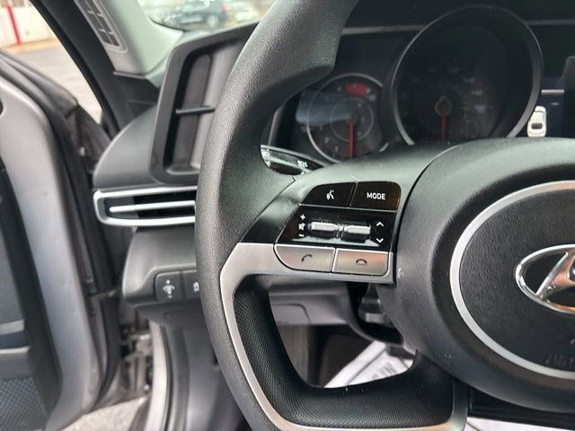 Hyundai Elantra SE 2023