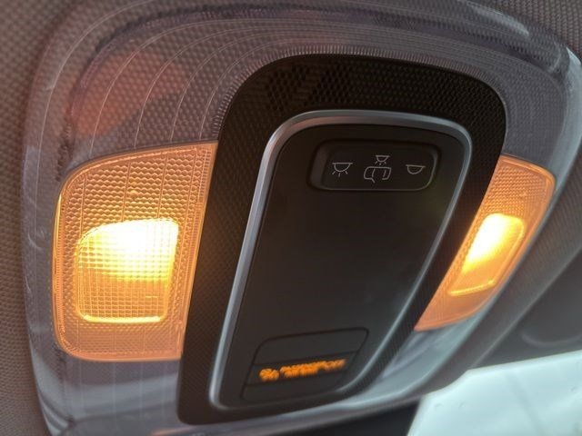 Hyundai Elantra SE 2023