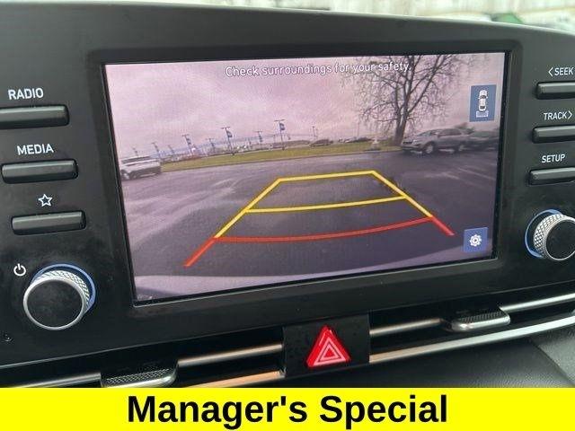 Hyundai Elantra SE 2023