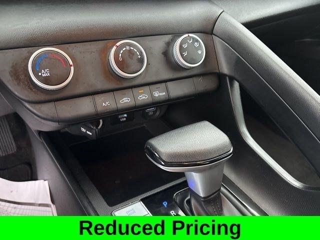 Hyundai Elantra SE 2023