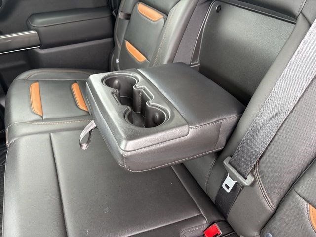 GMC Sierra 1500 AT4 Crew Cab 4WD 2020