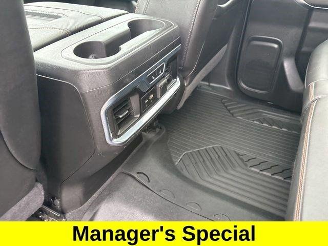 GMC Sierra 1500 AT4 Crew Cab 4WD 2020