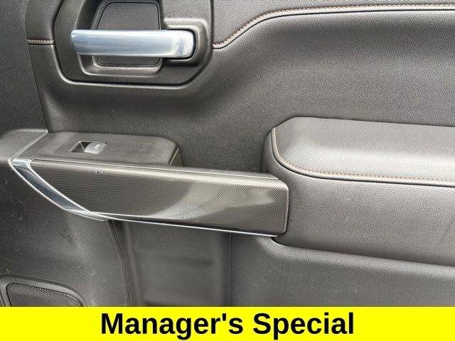 GMC Sierra 1500 AT4 Crew Cab 4WD 2020