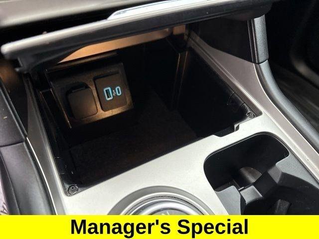 Ford Explorer XLT 4WD 2022